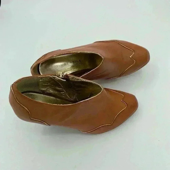 Very Volatile Los Angeles Leather Boots Size 7 - Picture 2 of 4